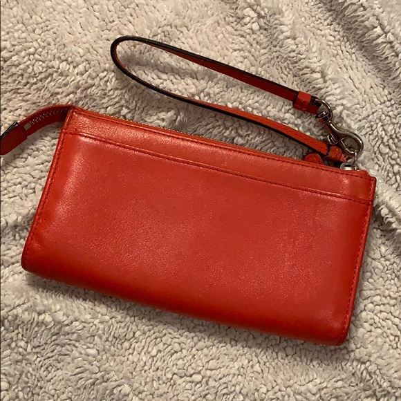 Coach Wristlet - Picture 2 of 7